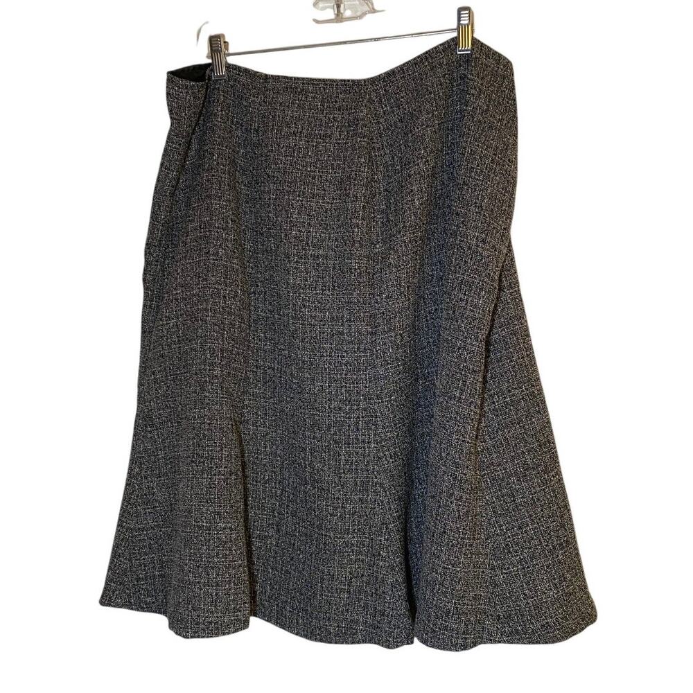 J205 Dressbarn Womens 20W Gray Tweed Flared Midi Skirt Lined Career Work - Picture 3 of 7
